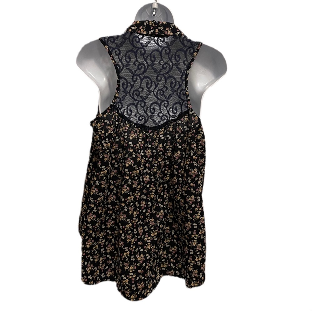 Mine‎ top